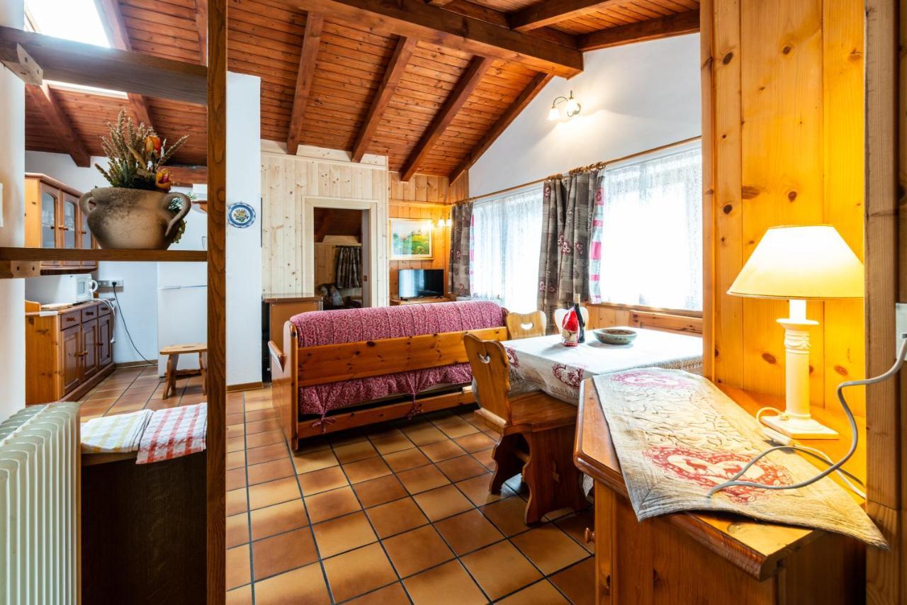Casa dal Ri' Apartment Fai della Paganella Bagian luar foto